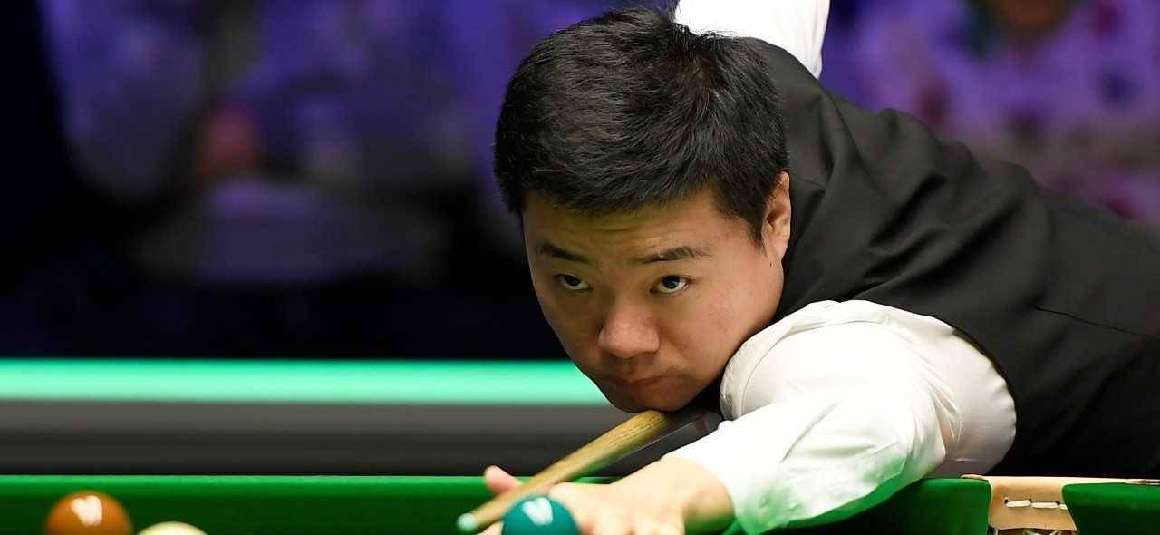 权限调用更 权限调用更